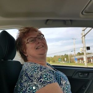 Meet your Posher, Luann